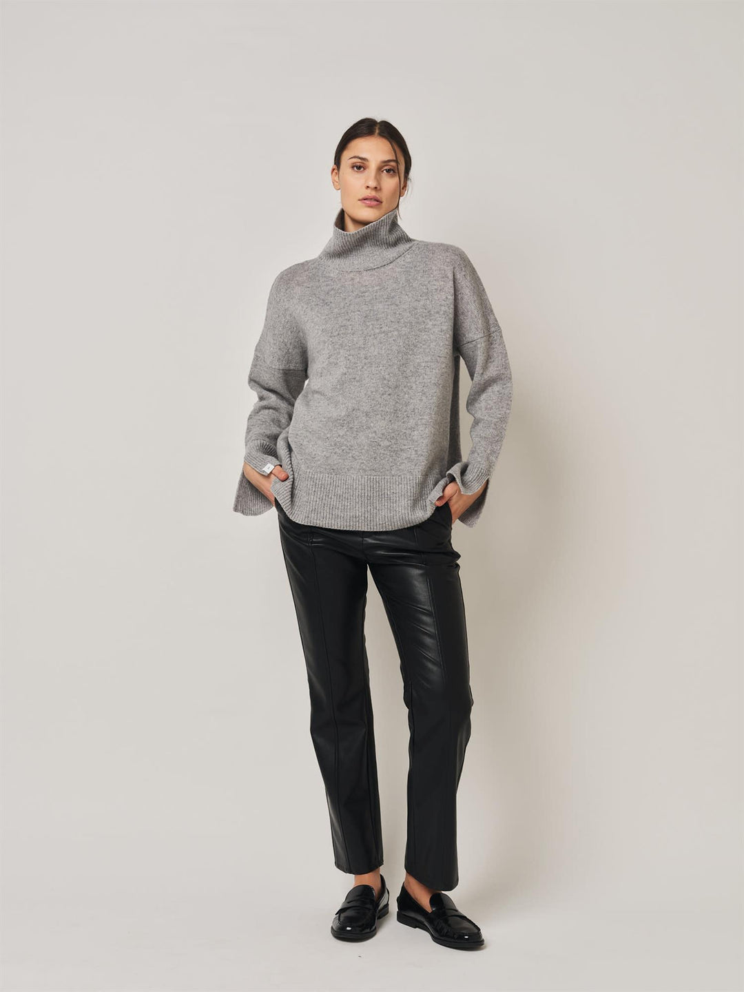 Lumi Cropped Trouser