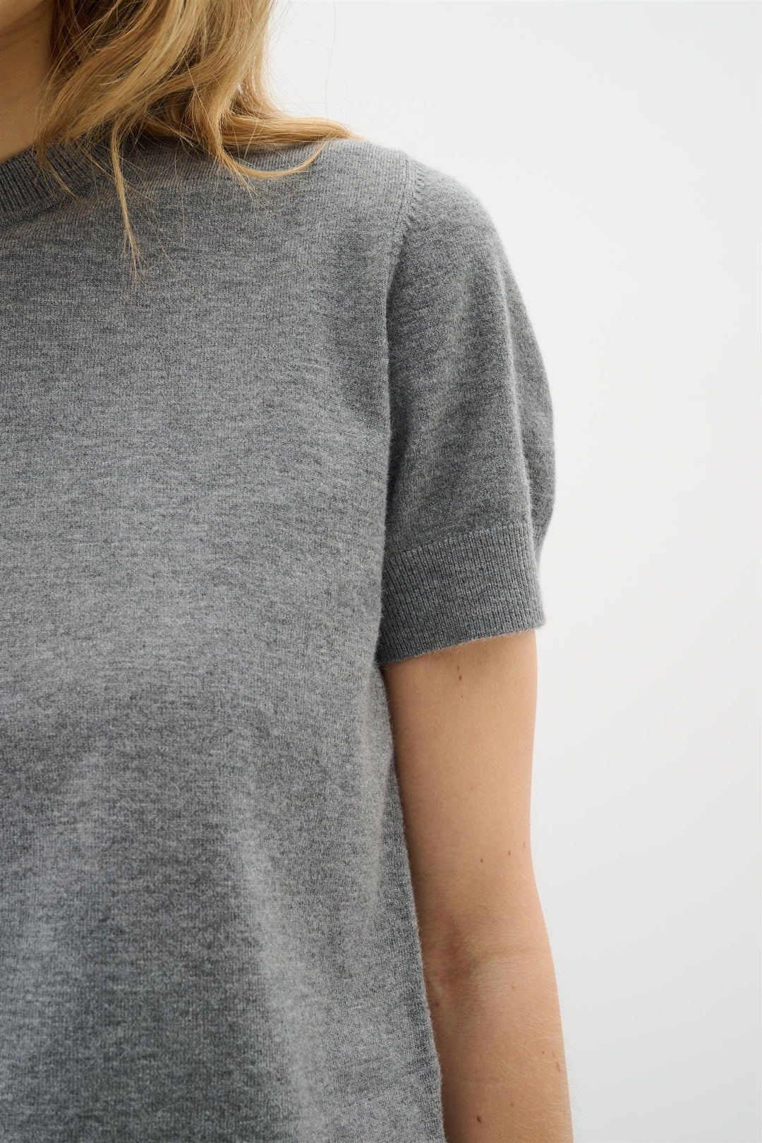 Kellsieiw Pullover