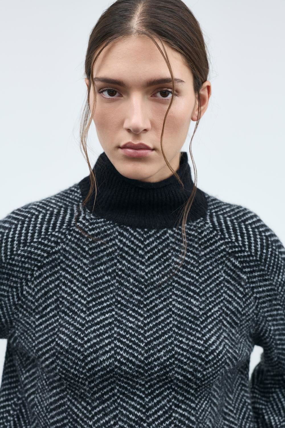 Vilory High Neck L/s Knit