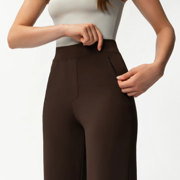 Asana Relaxed Straight