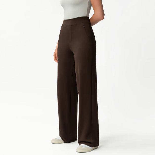 Asana Relaxed Straight