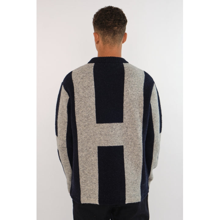 Isak Sweater