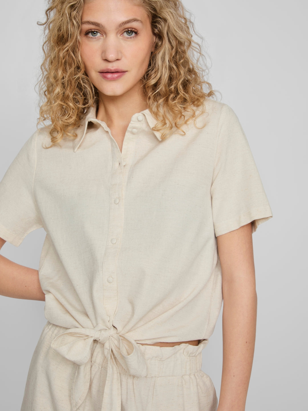 Viprisilla Knot shirt