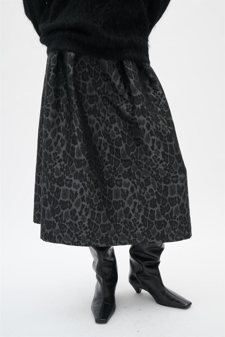 Zinaiw Skirt
