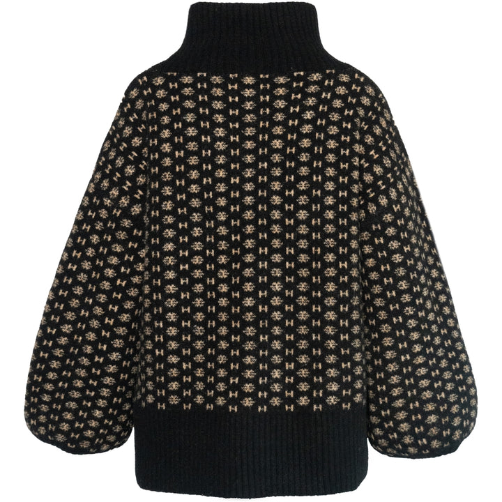 LOGO Sweater