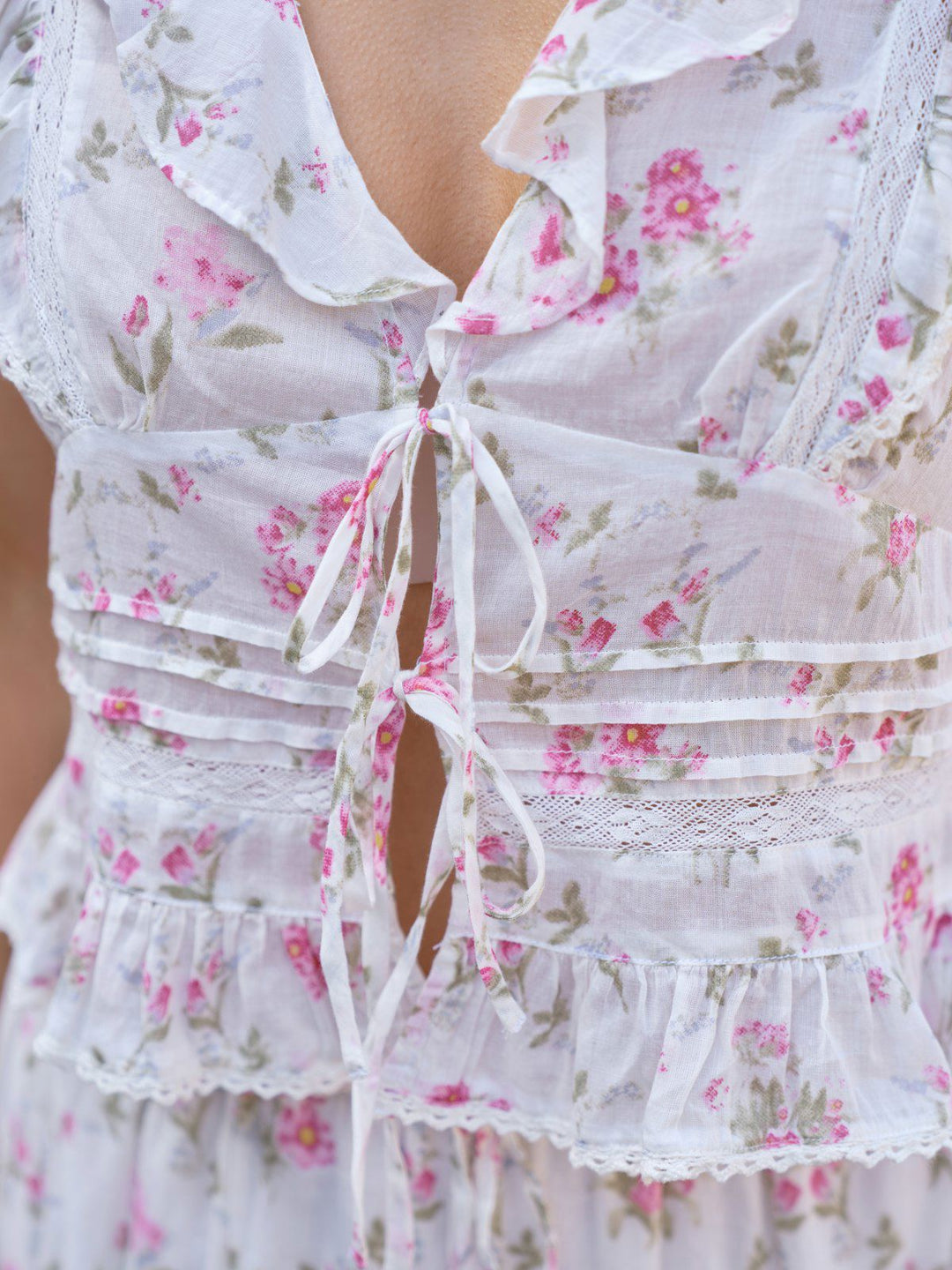 Netali Spring Flower Top