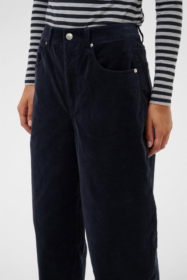 Adelenapw Jeans
