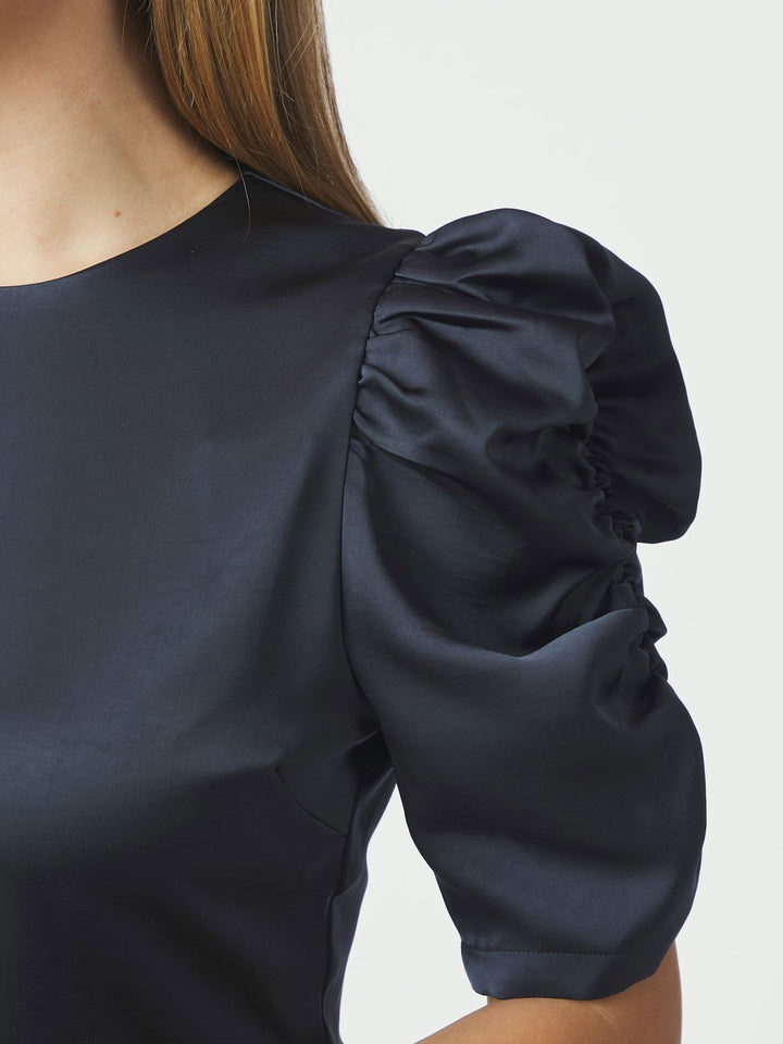 Benua Heavy Sateen Blouse