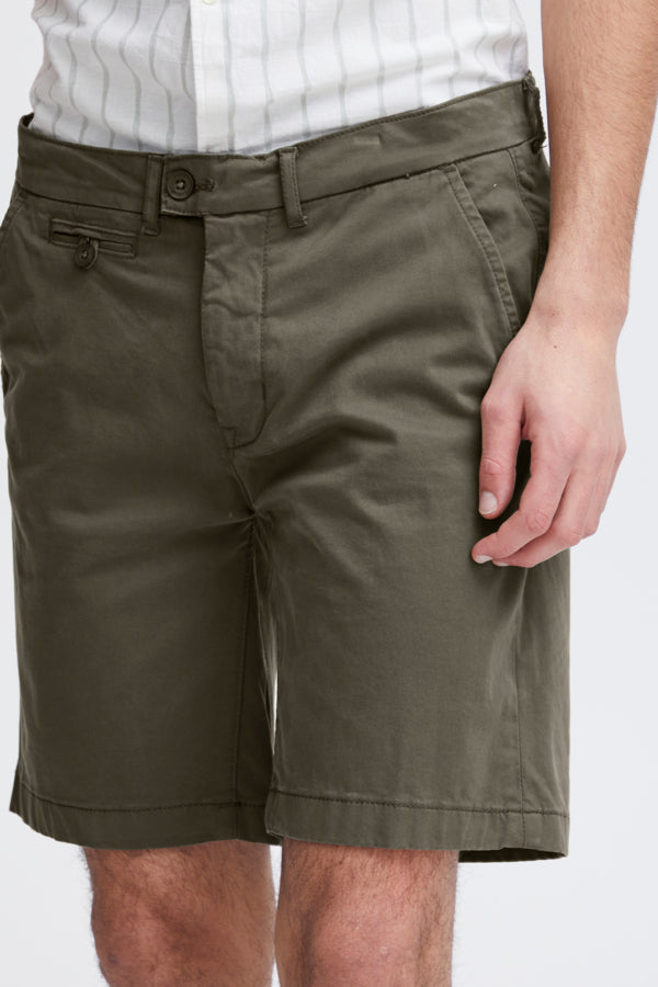 CFALLAN chino shorts