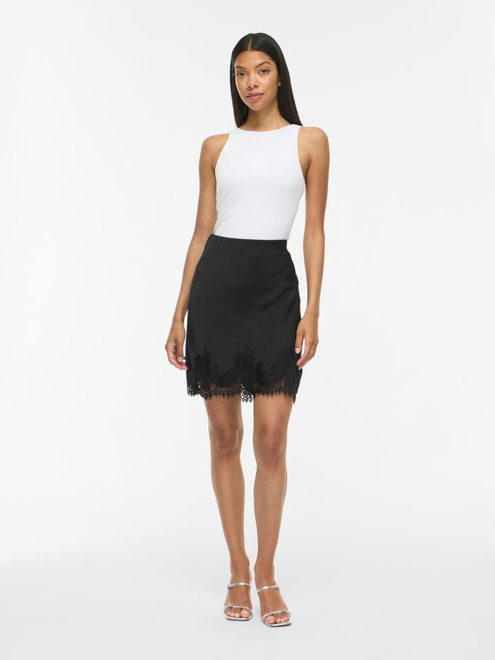 Vievinda Short Lace Skirt