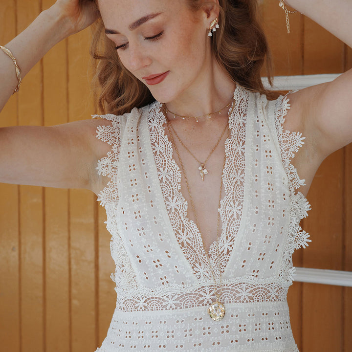 Lilies & Pearls