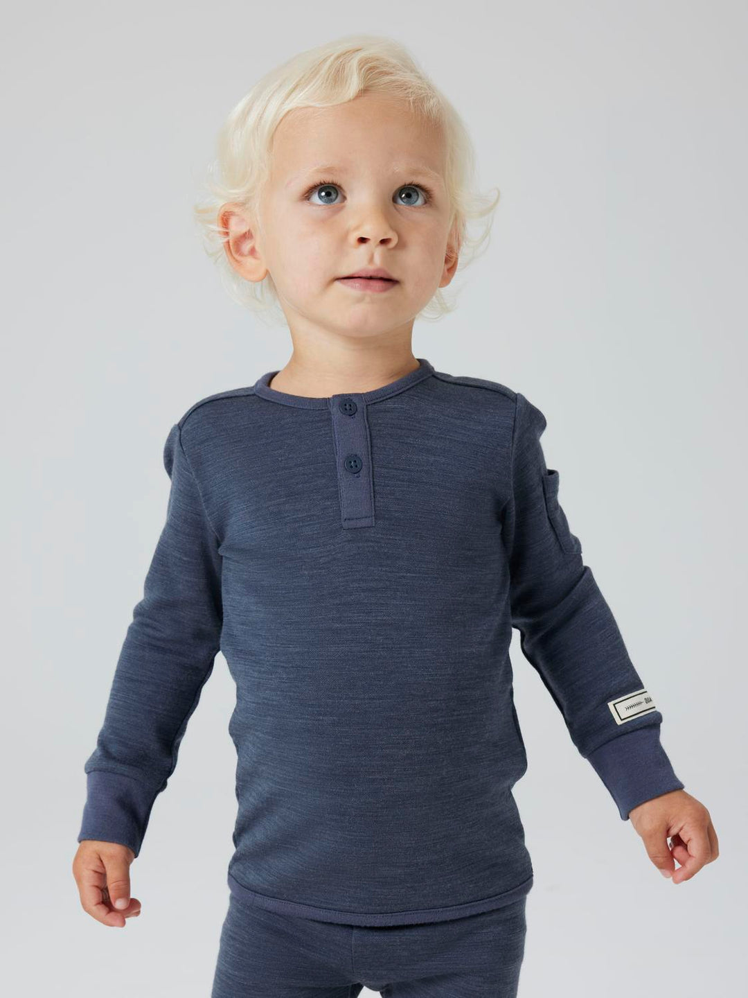 NMMWYLA ULL/VISCOSE GENSER