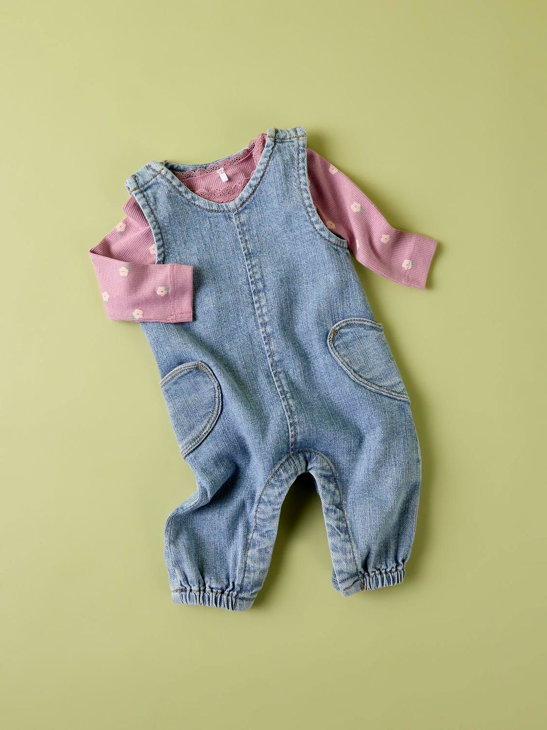 NBFEMMALINE LOOSE DNM SUIT