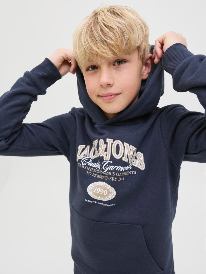 JJARI BRANDING HETTEGENSER