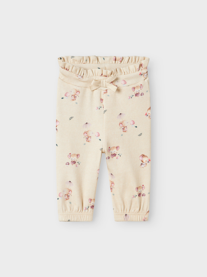 Nbflatia Pant