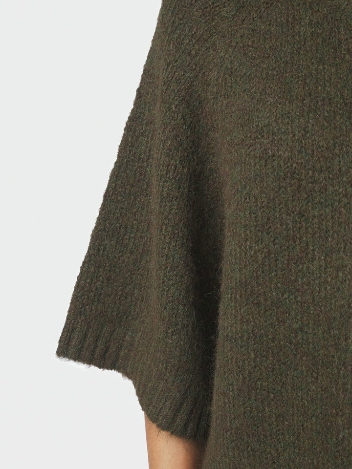 Benuta Fluffy Knit Cardigan