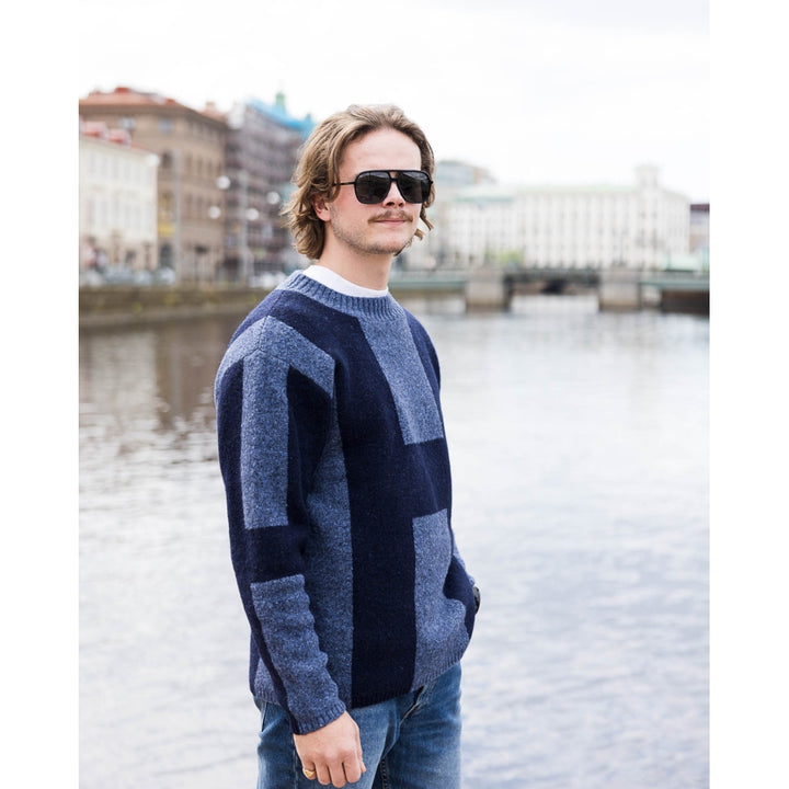 Isak Sweater