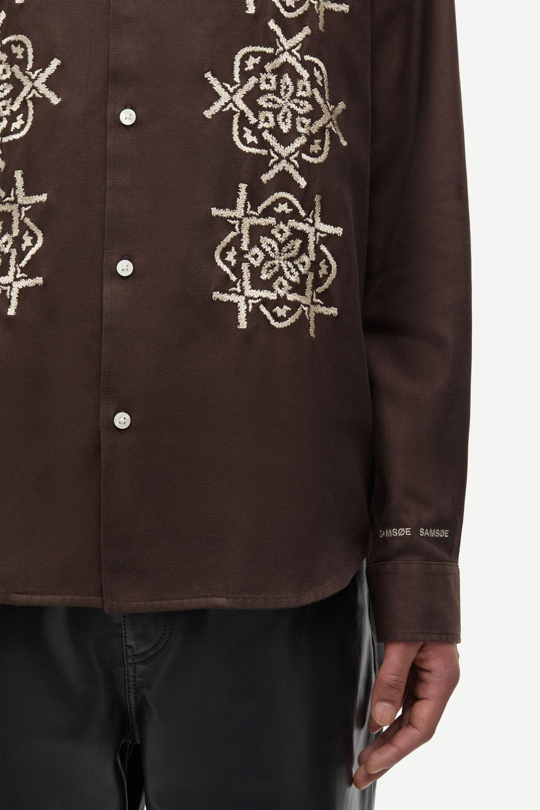 Saryan Ax Shirt 16196