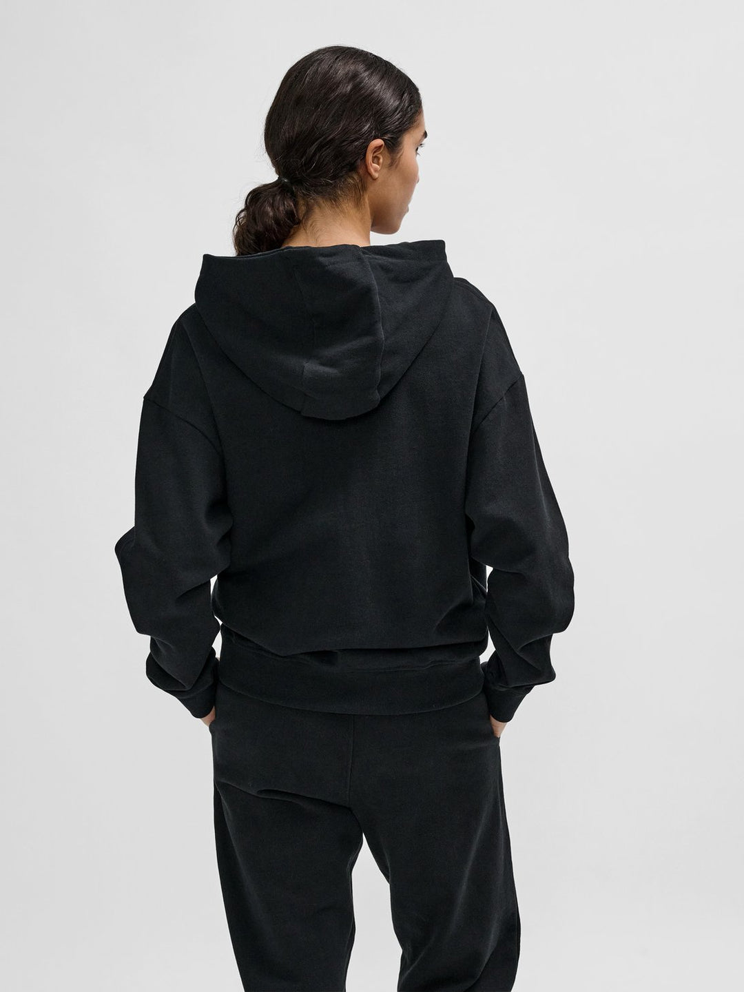 Halo Essential Hoodie