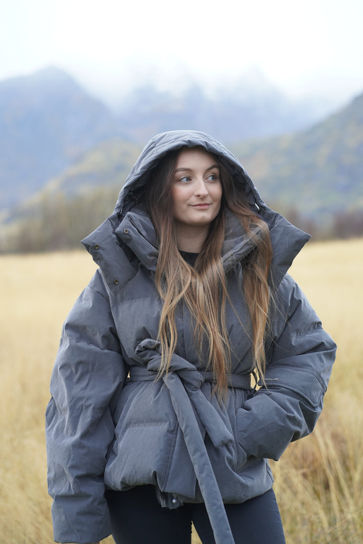 Steilia Brushed Down