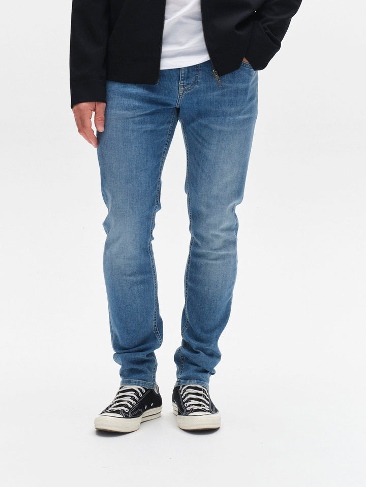 Jones Dhera Jeans