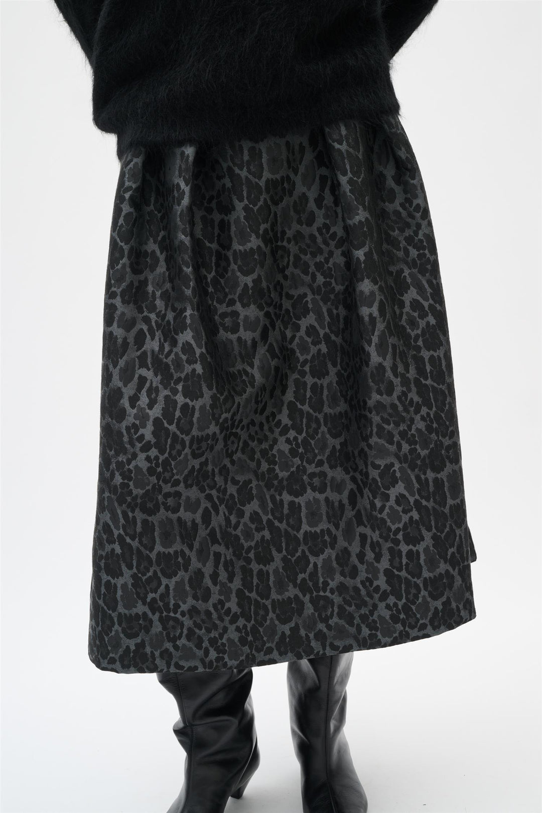 Zinaiw Skirt