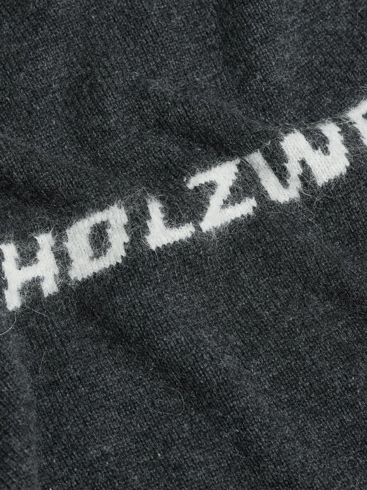 Holzweiler Fluffy Crew