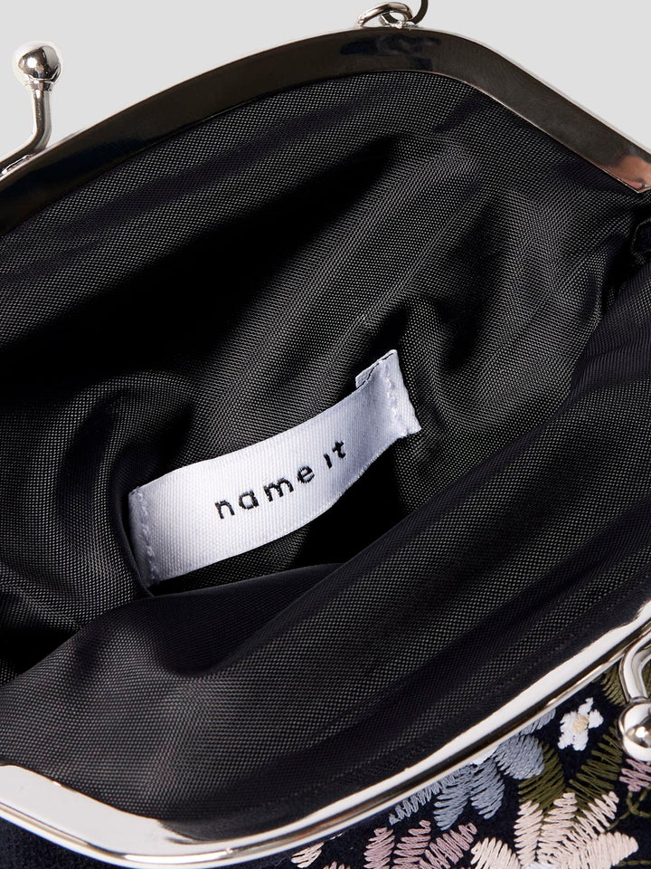 NKFTE FESTDRAKT VESKE