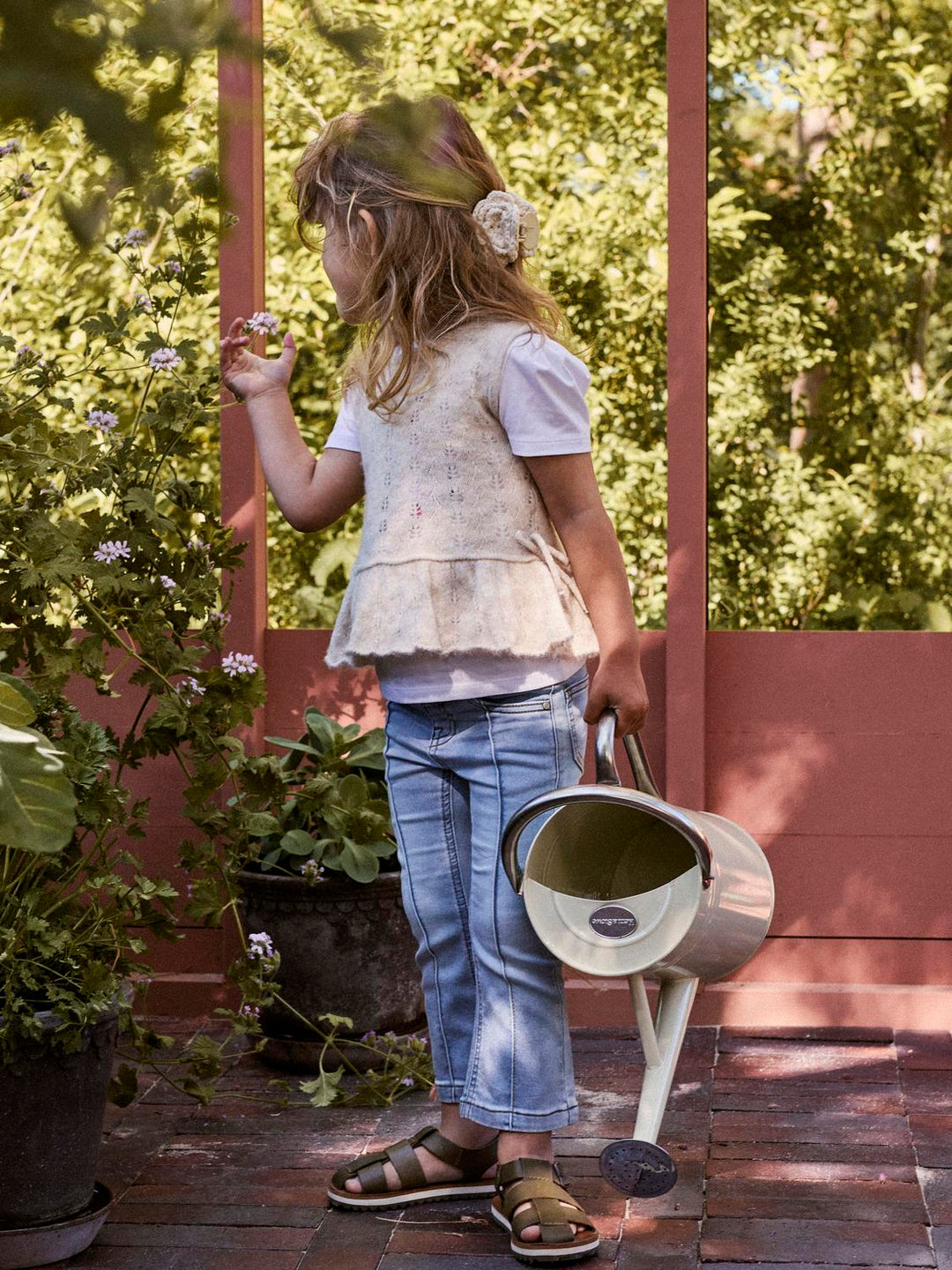 NMFDESTA STRKKET VEST