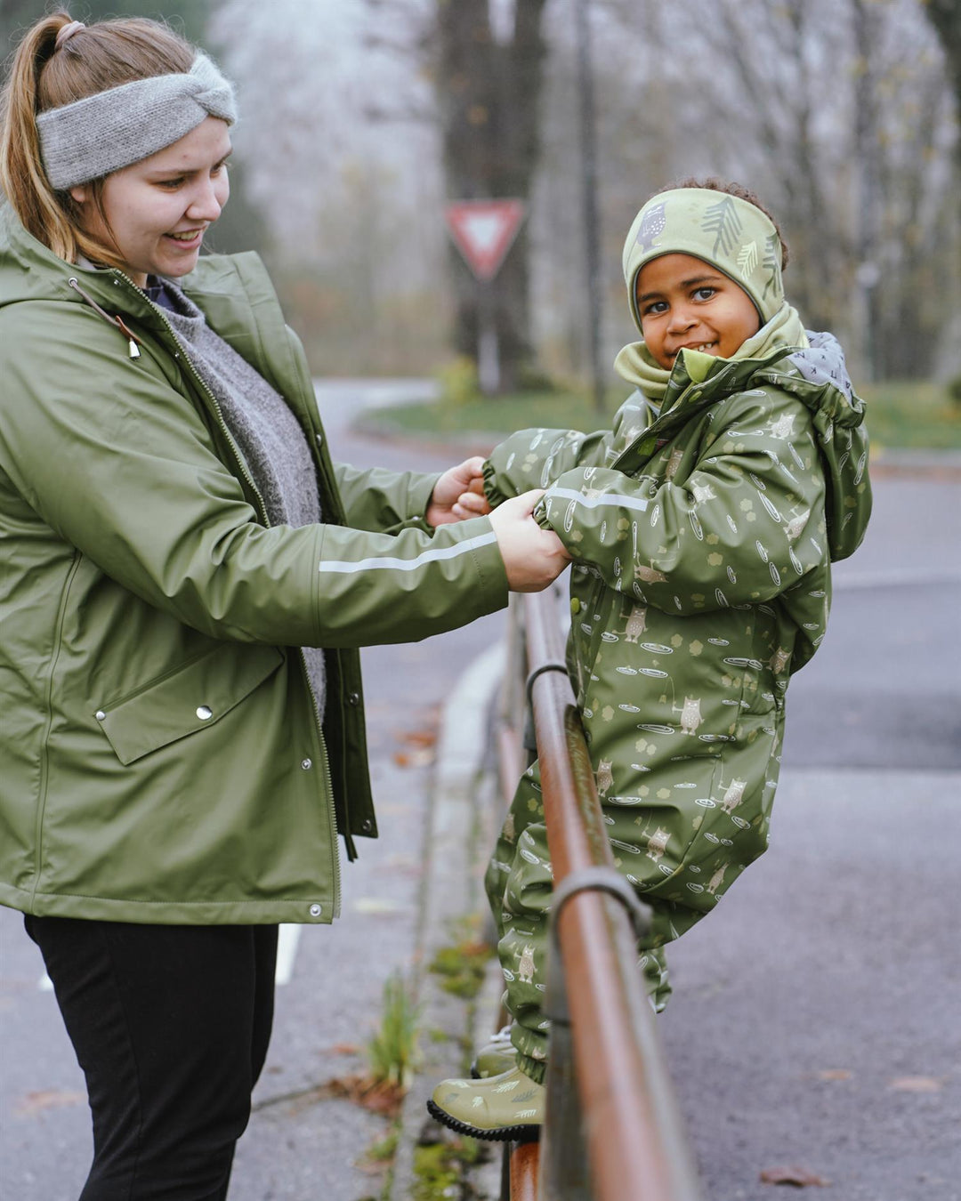 HELÅRS REGNDRESS TOLVMETERSKOGEN