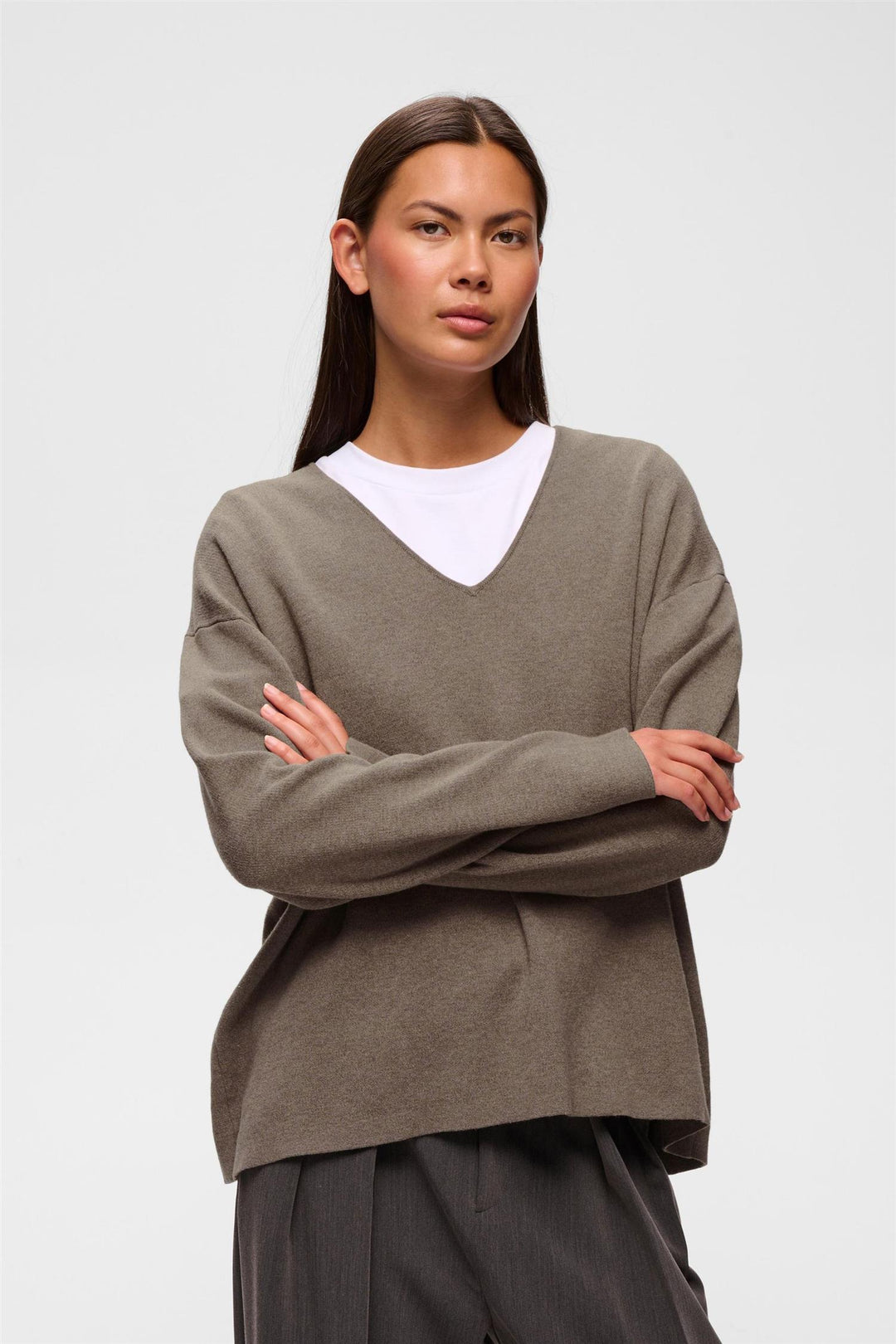 Tildaiw V-Neck