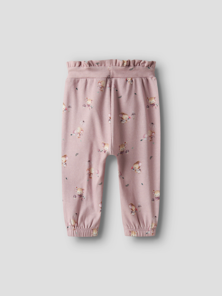 Nbflatia Pant