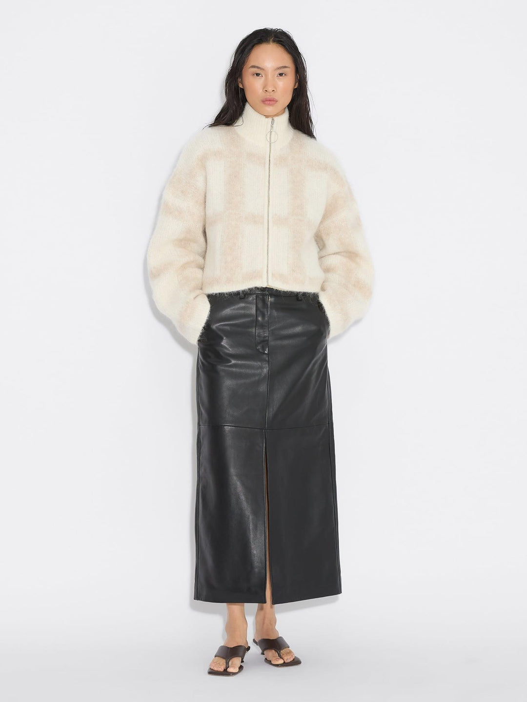 Tine Light Check Cardigan