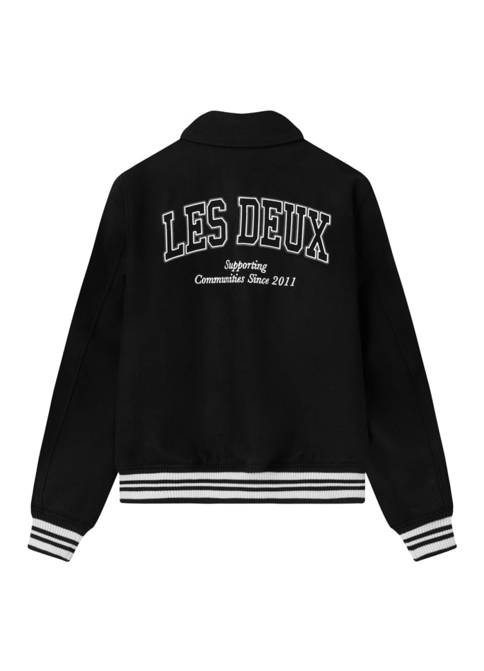 Les Deux Varsity